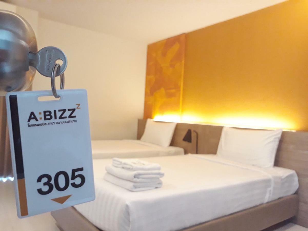 Abizz Hotel Lampang Airport Екстер'єр фото